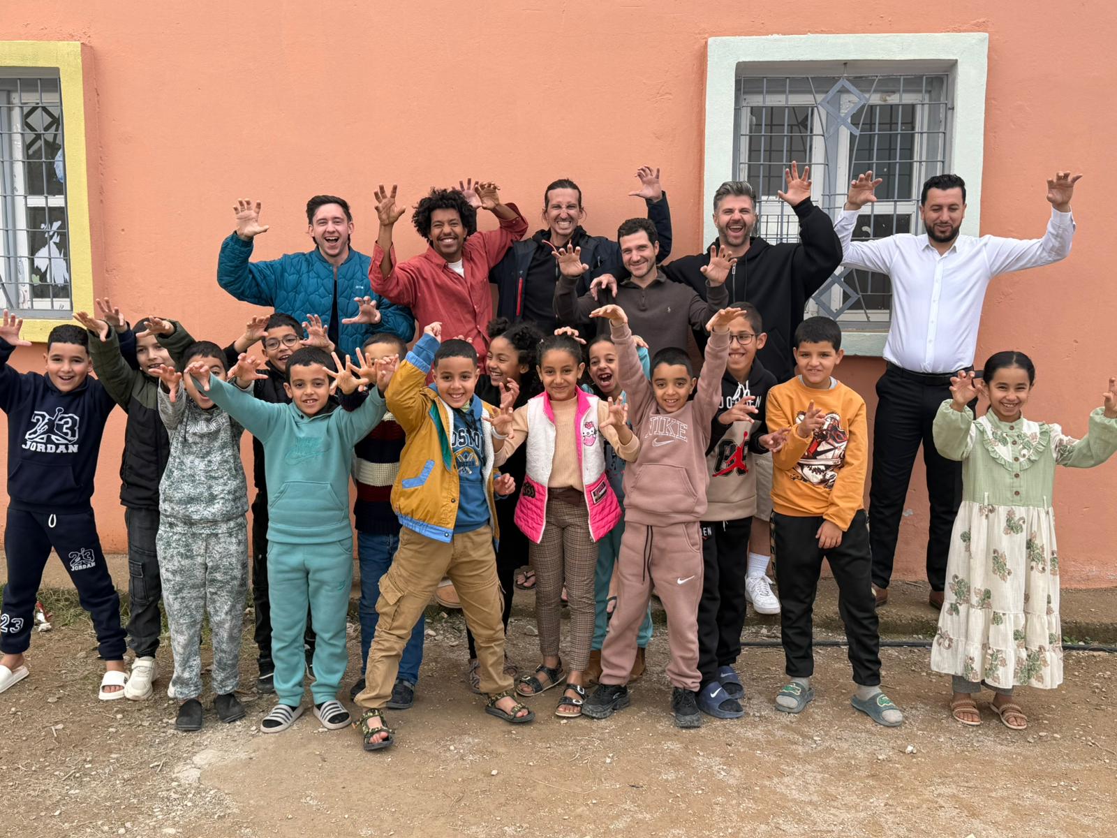 Au-delà des mots, c’est souvent sur le terrain que le projet Tanouir prend tout son sens.